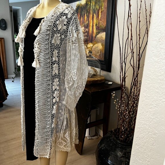 BoHo Style Hand Tatting&Lace Over Coat - Picture 5 of 14